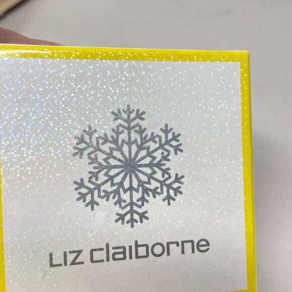 Liz Claiborne Clear Rhinestone Wreath Brooch Gold-Tone Classic Holiday Gift - Picture 7 of 8